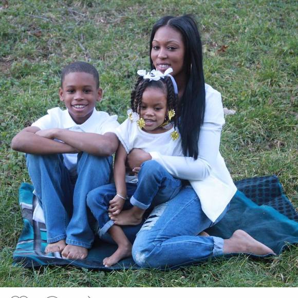 Meet your Posher, Day - Picture 1 of 1